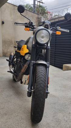 ROYAL ENFIELD SCRAM 411 